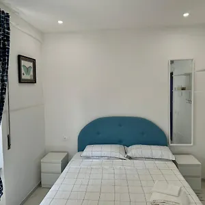 iris-la-spezia.hotelitalianriviera.com/